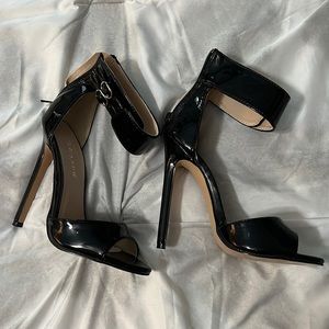 Black Pleaser Pumps